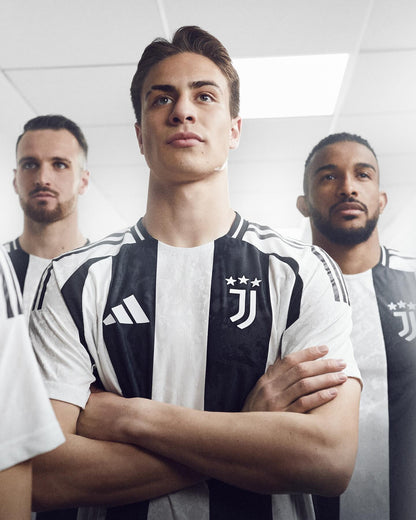 Juventus 2024/25 Home Jersey